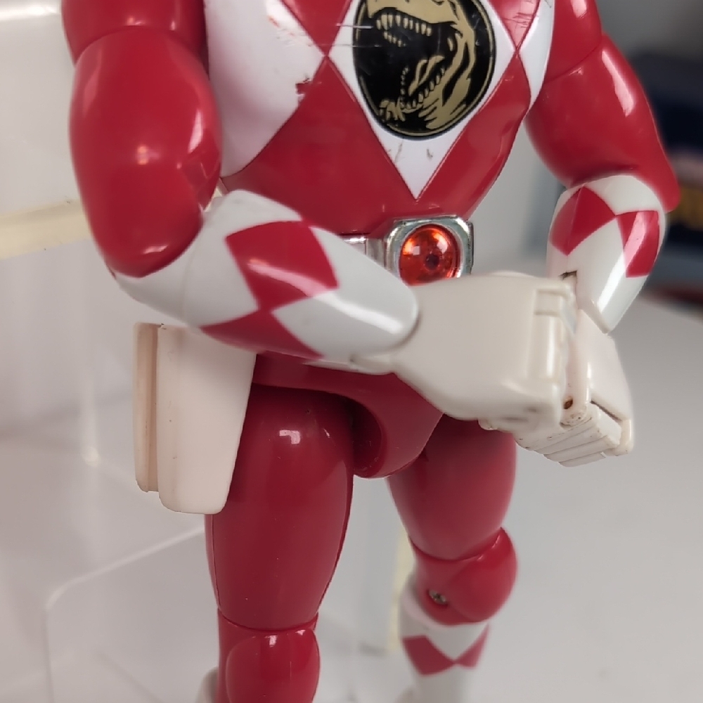 Red Power Ranger Action Figure - Picture 4 of 8